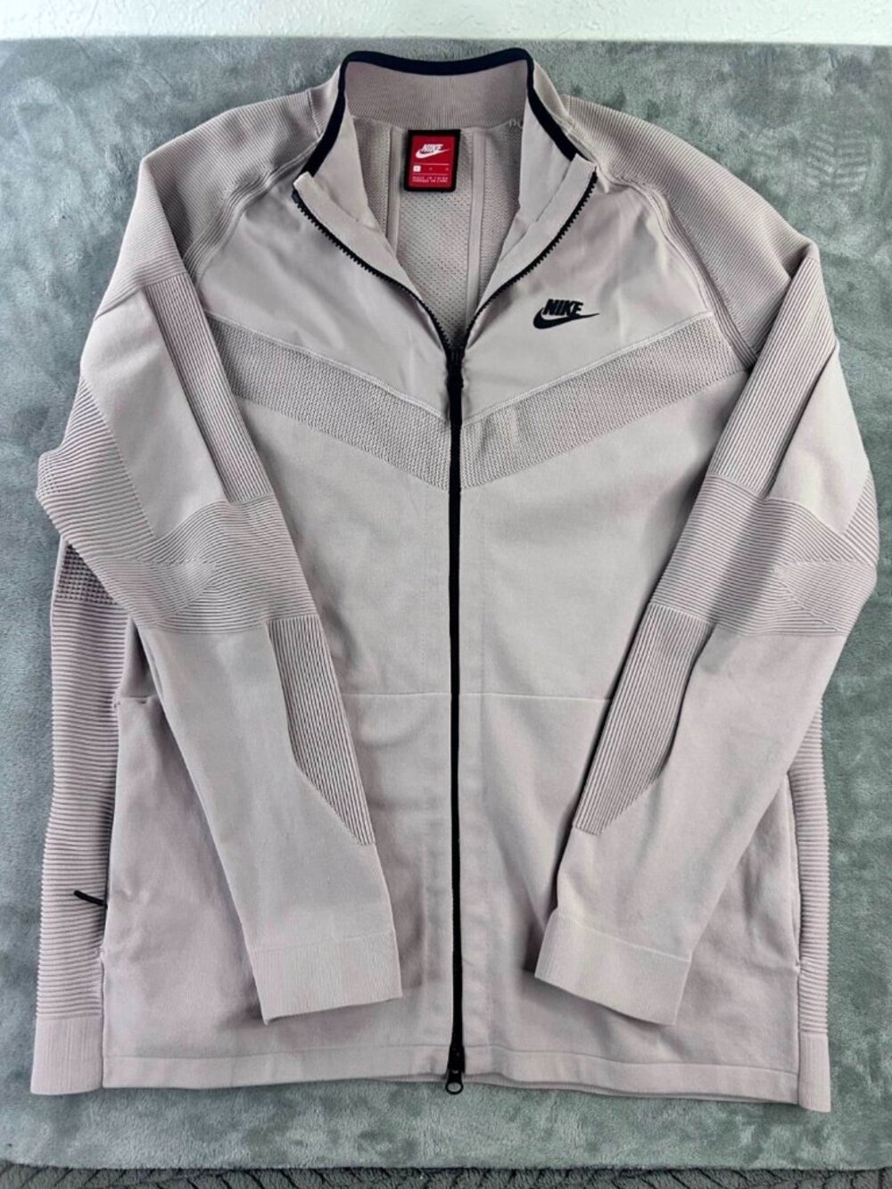 Nike Jacket Silver Tech Knit full zip jacket size L